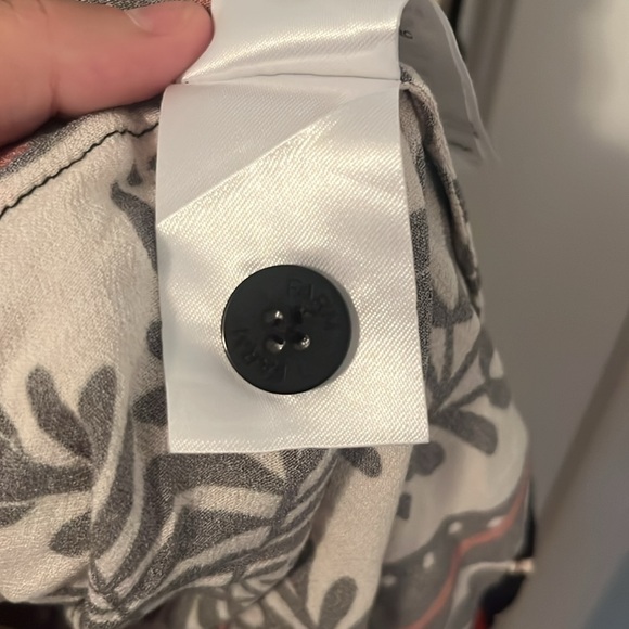 FARM Rio Black Passion Scarf Short Sleeve Shirt - Picture 5 of 5